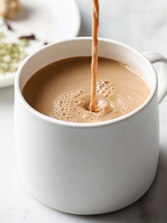 Do not eat these things with tea