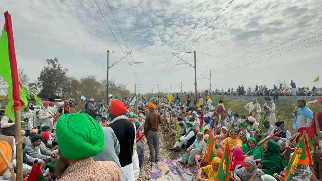 Farmers Rail Roko Andolan