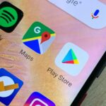फोन बिना छुए कैसे डिलीट करें ऐप्स - Google Play Store का कमाल का फीचर